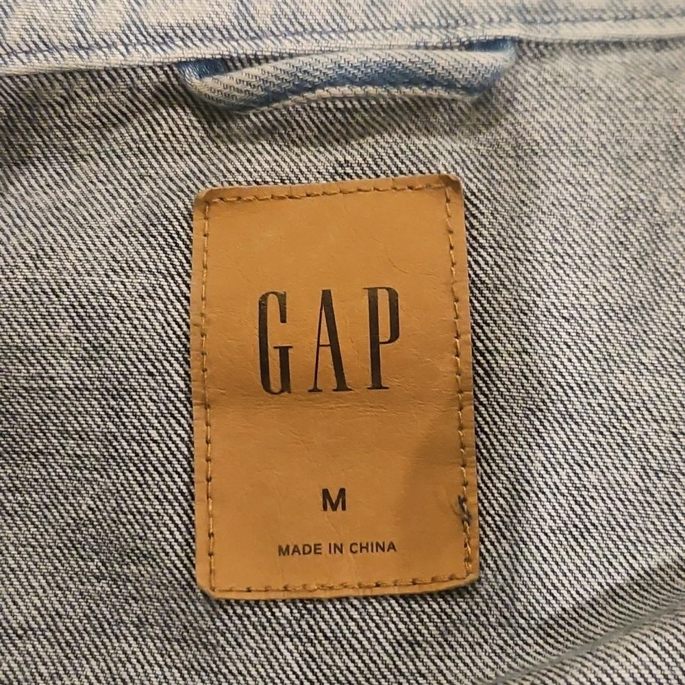 GAP - Wonen's Patchwork Denim Crop Jacket (L) - NWOT - Picture 4 of 4